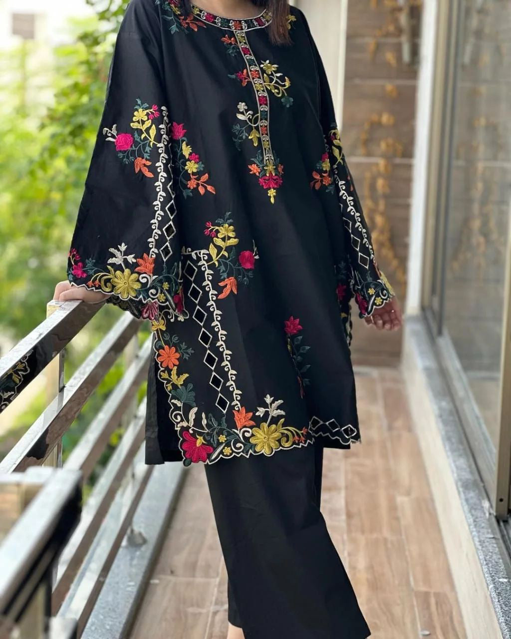 STC-01-BLK-10